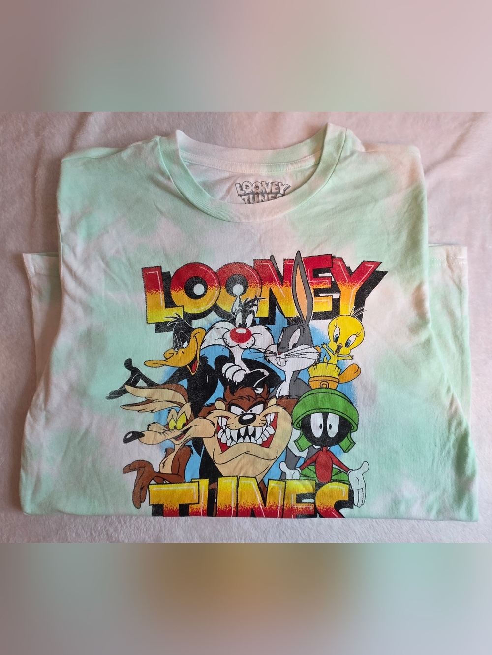 Looney Tunes Tie Dye T-Shirt Size Small Bugs Bunny Taz Graphic Tee NWT